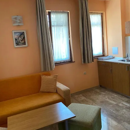Family Saint Nikola - Free Parking