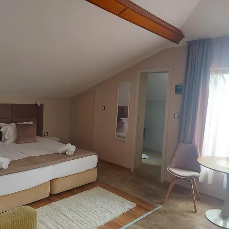 Family Saint Nikola - Free Parking Hotel Nesebyr