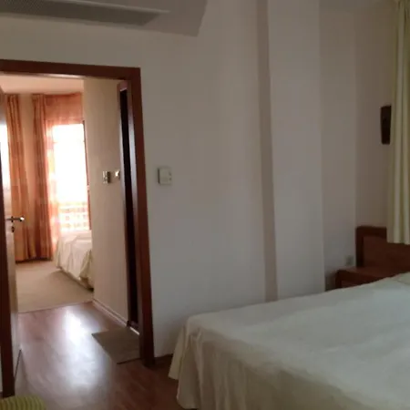 Hotel Family Saint Nikola - Free Parking Nesebyr