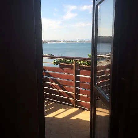 Family Saint Nikola - Free Parking Hotel