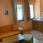 Family Saint Nikola - Free Parking