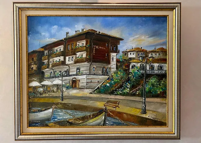 Family Saint Nikola And Free Parking