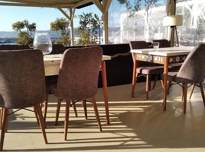 Family Saint Nikola And Free Parking Hotel