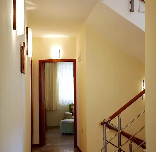 Family Saint Nikola And Free Parking 3* Nessebar