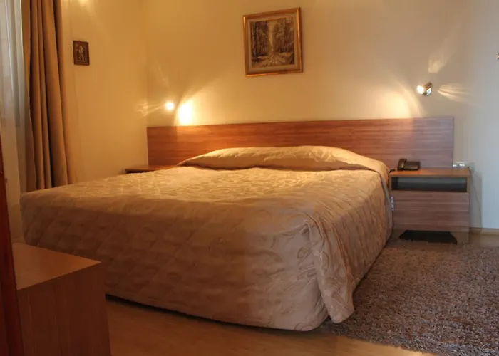 Family Saint Nikola And Free Parking Nessebar