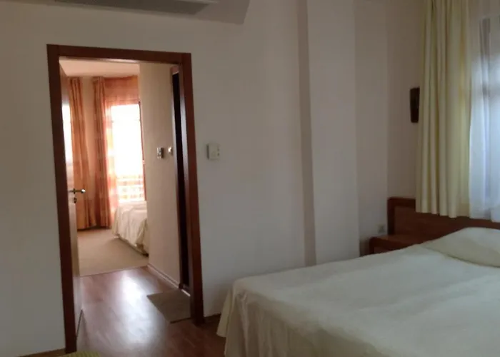 Hotel Family Saint Nikola And Free Parking Nessebar